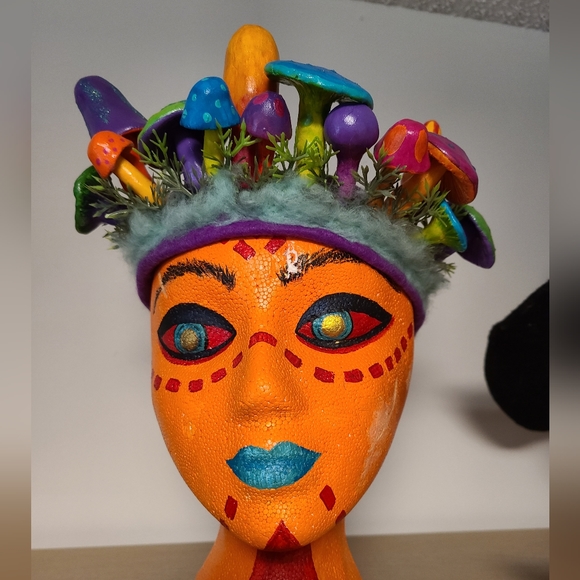 Meet your Posher, Avey - Picture 7 of 8